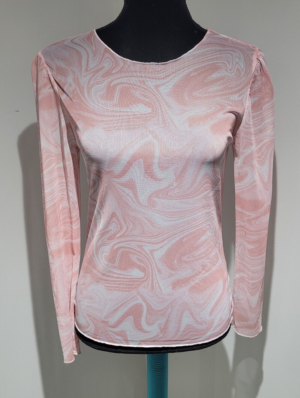 Dazy Women's Long Princess Sleeve Marble Print Sheer Top Medium Pink White